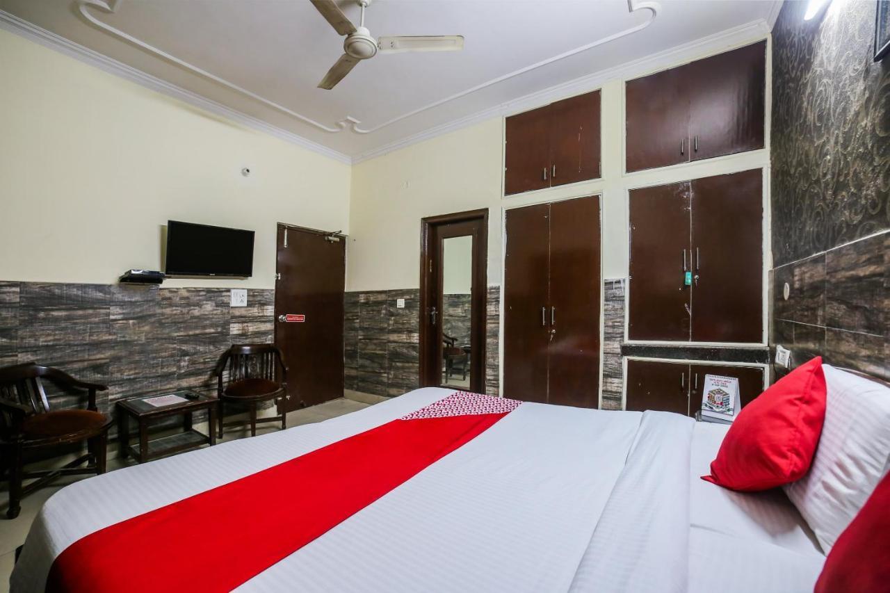 Oyo Downtown Inn Near Leisure Valley Park Gurgaon Exterior foto